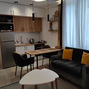  Apartment 2a New Bazaar Albania